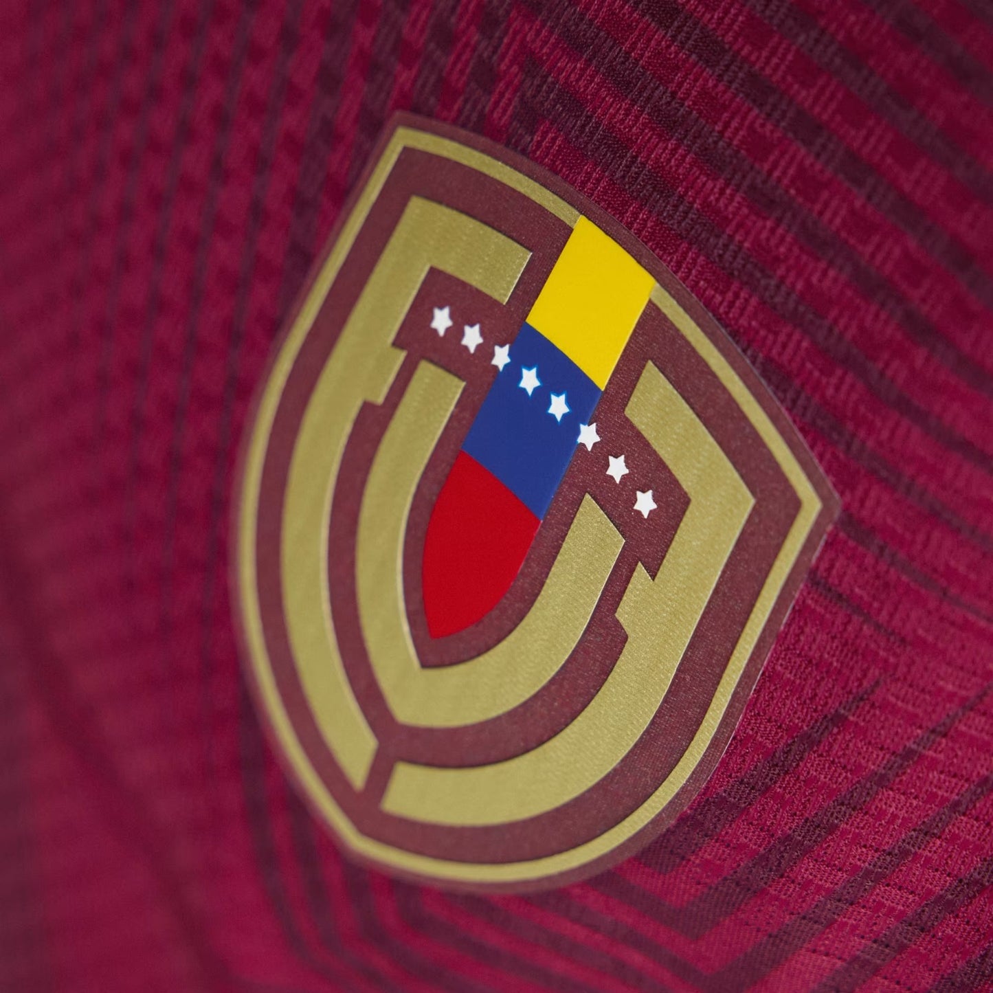 Camiseta Local Venezuela 26 Versión Jugador